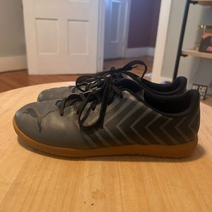 Puma turf shoes